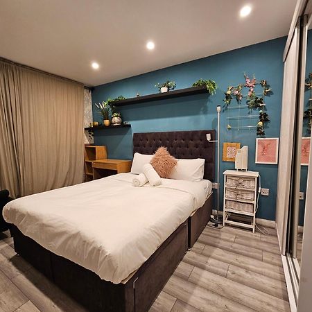 Wallwood Rooms Лондон Екстер'єр фото