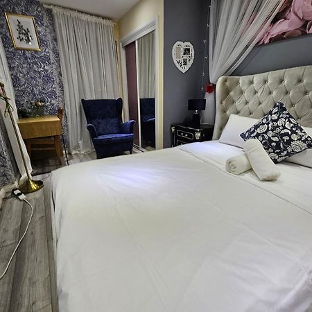 Wallwood Rooms Лондон Екстер'єр фото